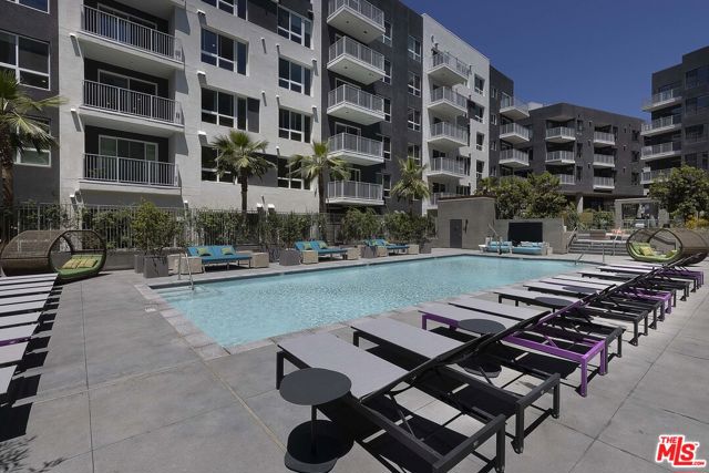1331 N Cahuenga Boulevard, Los Angeles CA: https://media.crmls.org/mediaz/c25e141b-e3e5-49d6-acc6-7be811d7a3a7.jpg