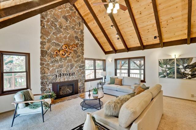 12338 First Fork Road, Los Gatos CA: https://media.crmls.org/mediaz/c25e389c-7c61-4113-b256-7485f6a2a608.jpg