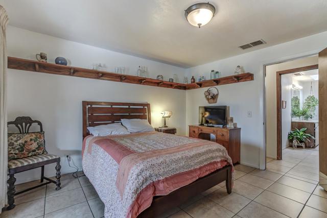 2854 Illinois Avenue, Corning CA: https://media.crmls.org/mediaz/c25f832b-e797-4e5a-8902-5043dcda5d9b.jpg