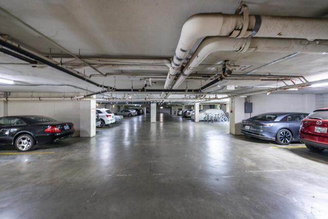 400 Davey Glen Road, Belmont CA: https://media.crmls.org/mediaz/c25fdeb1-c9e5-4b19-bc7f-236672730019.jpg