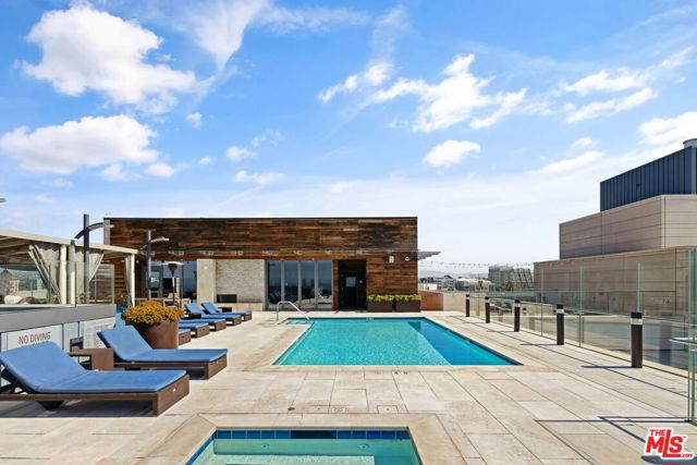 1755 Ocean Avenue, Santa Monica CA: https://media.crmls.org/mediaz/c260618e-d8ac-4c5b-bc9b-2381c8eac720.jpg