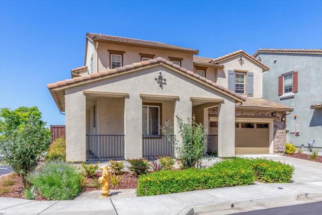 30111 Mountain View Drive, Hayward CA: https://media.crmls.org/mediaz/c2615549-2ebd-47cf-a950-f4cd1a979036.jpg