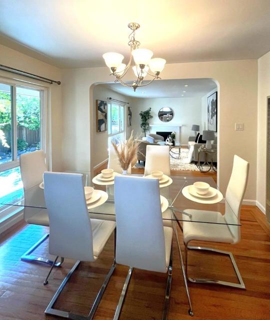 2311 W Hedding Street, San Jose CA: https://media.crmls.org/mediaz/c261613f-c44b-4f00-aed9-5db2374bca27.jpg