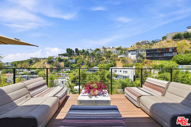 3 Bed Home for Sale in Los Angeles, California