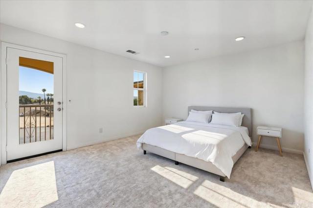 8608 Amherst St, Santee CA: https://media.crmls.org/mediaz/c262294a-5e0c-451f-a14b-b7f864d09888.jpg