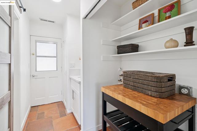 16 Muir Way, Berkeley CA: https://media.crmls.org/mediaz/c26273df-dadf-46fe-bda3-533b0f59f3f3.jpg