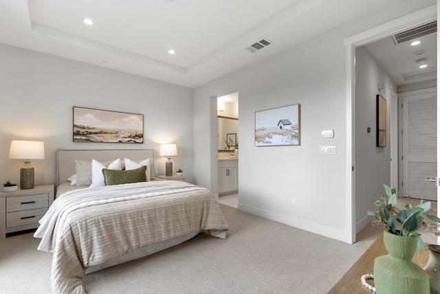 609 E Evelyn Avenue, Sunnyvale CA: https://media.crmls.org/mediaz/c2629a50-6653-4dd9-ab70-77fef1906189.jpg