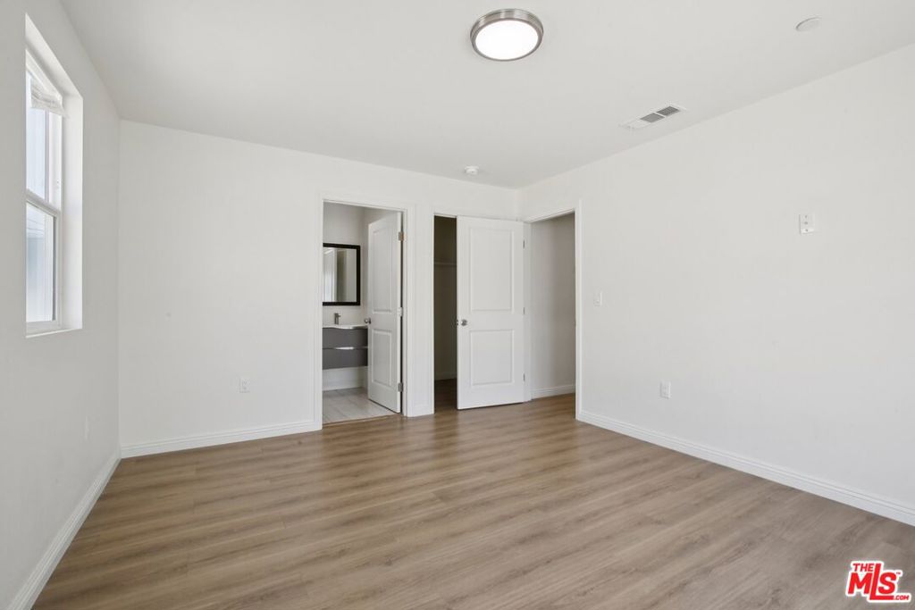 MLS #25567415 img 22