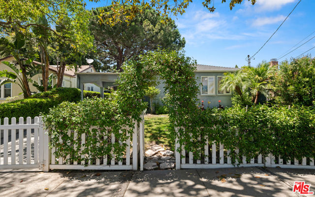11419 Charnock Road, Los Angeles CA: https://media.crmls.org/mediaz/c262bd3a-bc11-4665-9070-e2f214f446ff.jpg