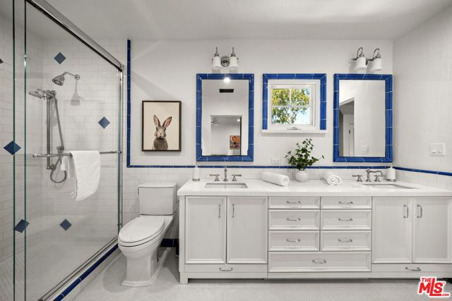 2714 Forrester Drive, Los Angeles CA: https://media.crmls.org/mediaz/c26394f3-056a-41f7-aab3-bebb463864c3.jpg
