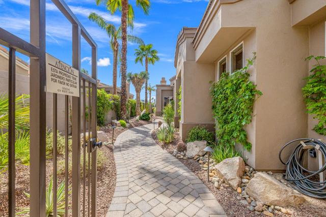 424 White Horse Trail, Palm Desert, CA 92211