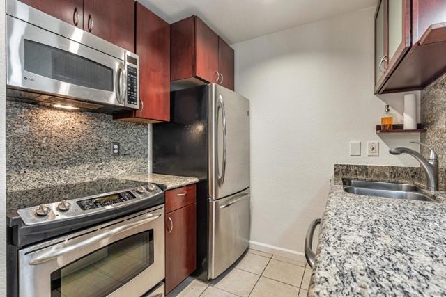 6886 Chantel Court, San Jose CA: https://media.crmls.org/mediaz/c264ec42-2b04-4f2e-a3b0-519d0acb22e5.jpg