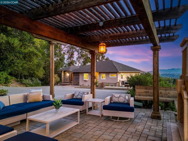 Image 31 of 51 For 1603 Reliez Valley Road