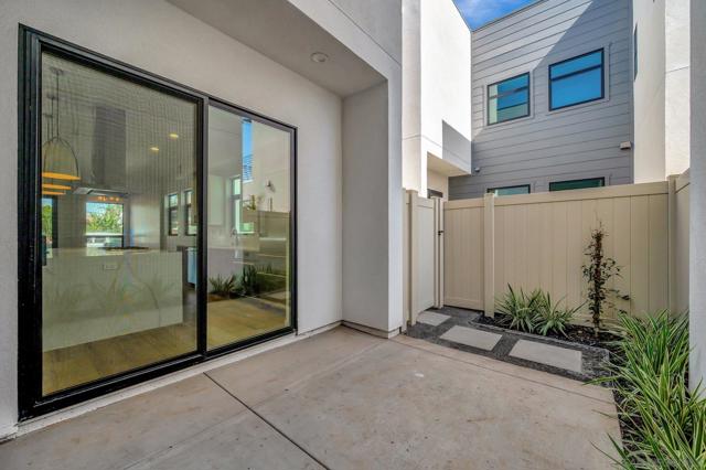 109 Daisy, Imperial Beach CA: https://media.crmls.org/mediaz/c2651376-85be-4ab7-9d25-b0d070ce8508.jpg