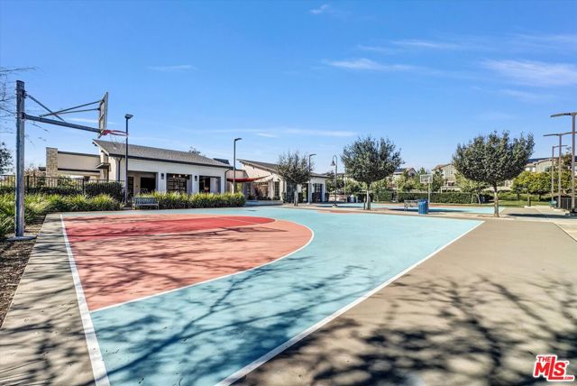 4102 S Limecrest Paseo, Ontario CA: https://media.crmls.org/mediaz/c26624c0-2793-47b3-bba2-2d58d3aa05c9.jpg