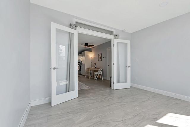 2601 College Avenue, Berkeley CA: https://media.crmls.org/mediaz/c266cbfb-32bc-422c-b141-c3ce4f56e3af.jpg