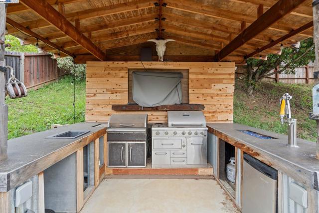 148 primrose ln, Vallejo CA: https://media.crmls.org/mediaz/c267df68-3543-4792-886a-0529747ba6e7.jpg