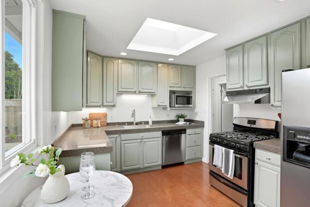 776 Linda Mar Boulevard, Pacifica CA: https://media.crmls.org/mediaz/c2686827-b422-45c0-8a7b-60badaac9afb.jpg