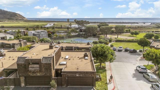 12859 Caminito del Canto, Del Mar CA: https://media.crmls.org/mediaz/c2690584-4165-477f-b77b-3ea439f87218.jpg
