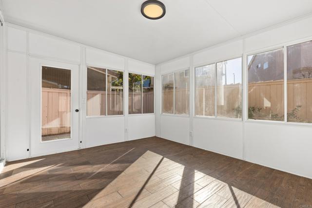 Detail Gallery Image 22 of 27 For 8727 Westmore Rd #24,  San Diego,  CA 92126 - 3 Beds | 2/1 Baths