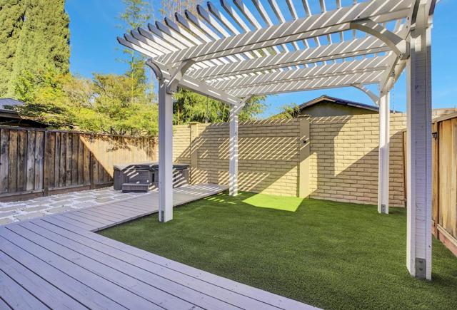 2980 Benjamin Green, Fremont CA: https://media.crmls.org/mediaz/c26a75da-bc5c-4198-9d55-8571a3b43b4f.jpg