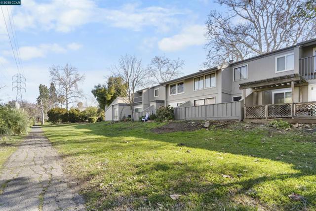 Image 21 of 31 For 1155 Kenwal Road  D