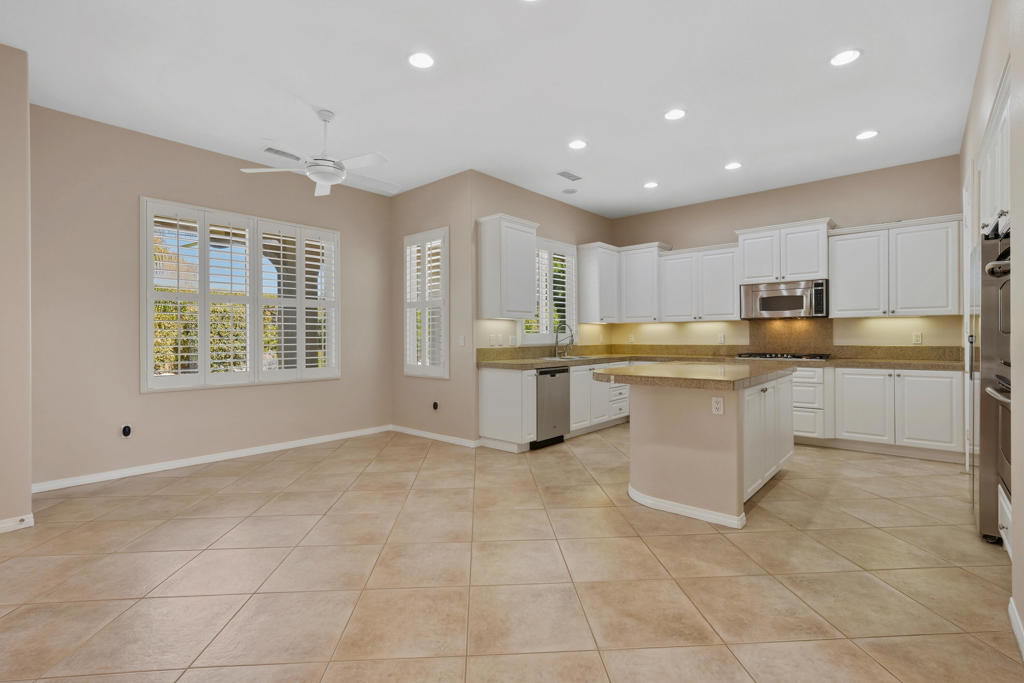 MLS #219136618DA image #18