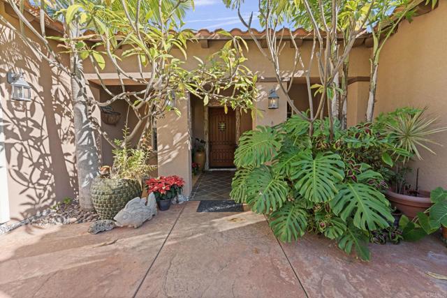 Detail Gallery Image 3 of 73 For 15141 Post Oak Ln, El Cajon,  CA 92021 - 3 Beds | 3/1 Baths