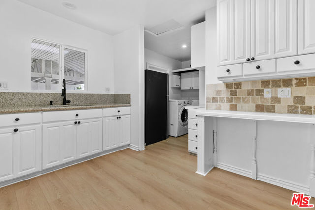 3915 1/2 S Budlong Avenue, Los Angeles CA: https://media.crmls.org/mediaz/c26febee-de2d-40cd-a0b7-23ba68c062e6.jpg