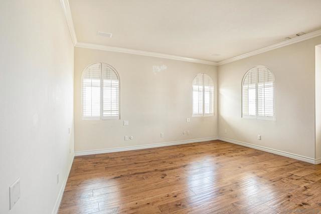34 The Point, Coronado CA: https://media.crmls.org/mediaz/c26ff3df-d5bf-4489-b37c-2401b3596039.jpg