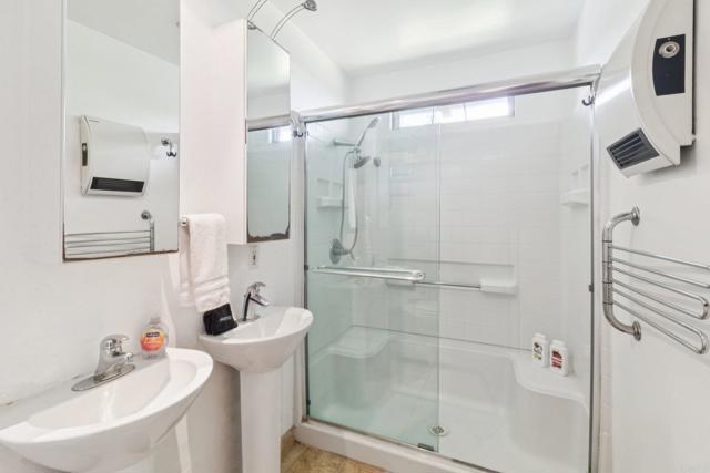 Detail Gallery Image 25 of 56 For 4322 Vista Coronado Dr, Chula Vista,  CA 91910 - 3 Beds | 3 Baths