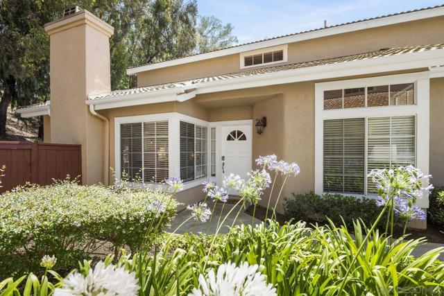 11781 Caminito De Las Missiones, San Diego CA: https://media.crmls.org/mediaz/c270c905-d3ab-4471-b249-3e1872cbaea6.jpg