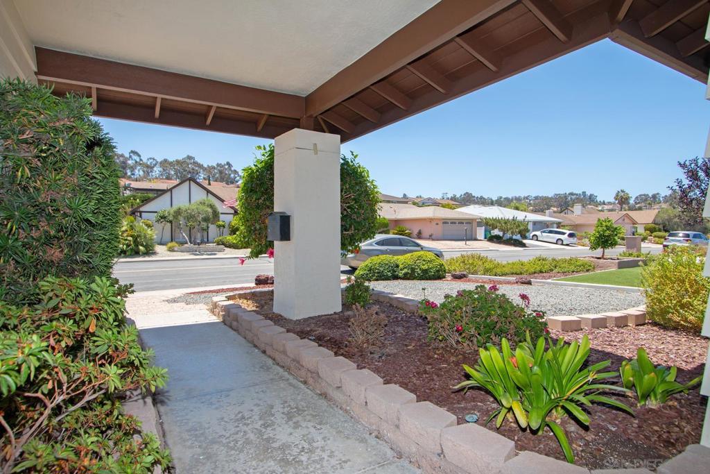 12552 Lomica Dr - photo 6
