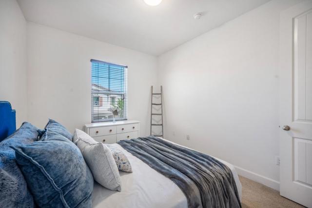 250 Robin Place, Gilroy CA: https://media.crmls.org/mediaz/c2714b3b-3f8b-406e-ba9c-5fcbce8373fb.jpg
