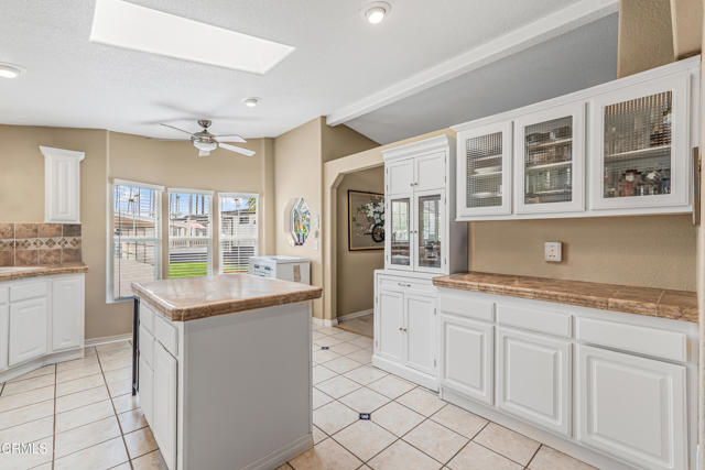 Detail Gallery Image 14 of 41 For 1215 Anchors Way Dr #261,  Ventura,  CA 93001 - 3 Beds | 2 Baths