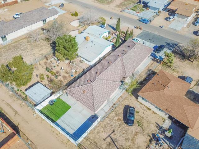 16475 Vine St, Hesperia, California 92345, ,Multi-Family,For Sale,Vine St,240025582SD