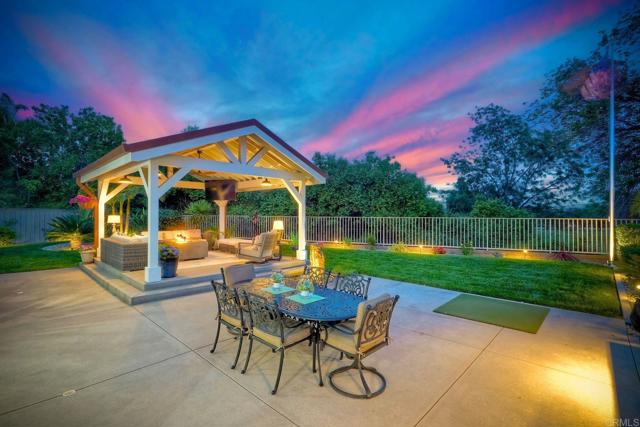Detail Gallery Image 33 of 57 For 1109 Countrywood Ln, Vista,  CA 92081 - 4 Beds | 2/1 Baths