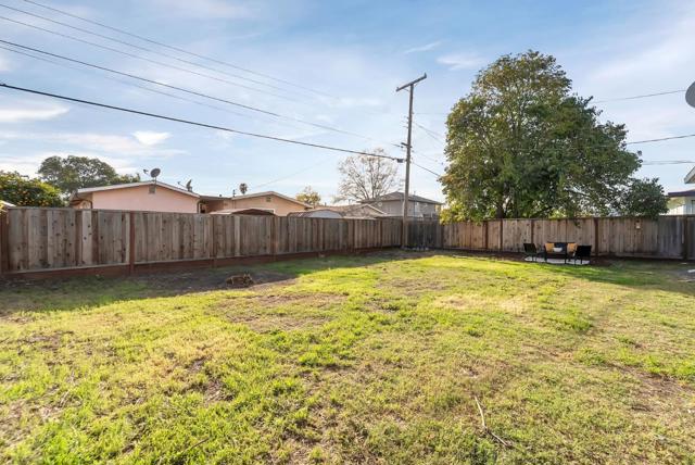 2542 Painted Rock Drive, Santa Clara CA: https://media.crmls.org/mediaz/c27319c8-bb35-4270-9d0c-876754afea6a.jpg