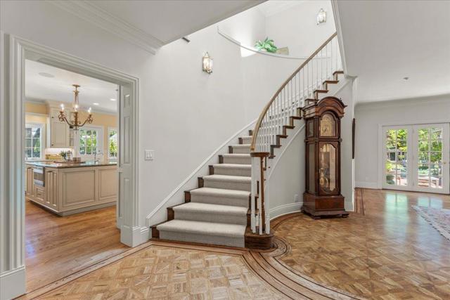 115 Doud Drive, Los Altos CA: https://media.crmls.org/mediaz/c27409e6-7dc7-46dd-82b7-3570302b595d.jpg