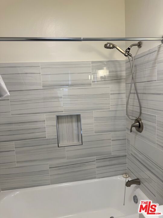 Image 15 of 29 For 1406 2nd Avenue