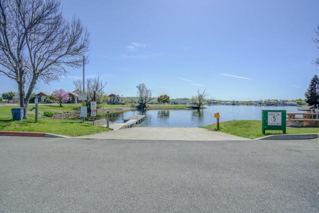 19709 Sweet Brier Place,  CA: https://media.crmls.org/mediaz/c27519d7-9106-4e5b-b171-10aed611325a.jpg