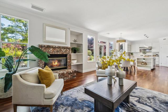 910 Governors Bay Drive, Redwood City CA: https://media.crmls.org/mediaz/c2753559-4b66-41d5-936a-8823c49396b6.jpg