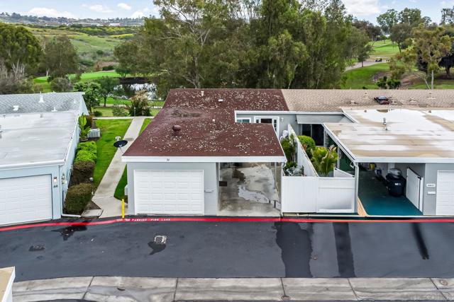 3839 Vista Campana S, Oceanside CA: https://media.crmls.org/mediaz/c2758237-7dad-4b0f-834d-a508fee52e75.jpg