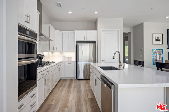 10 Semillion, Rancho Mirage CA: https://media.crmls.org/mediaz/c275ee8f-259c-465a-9812-36ec92718edc.jpg