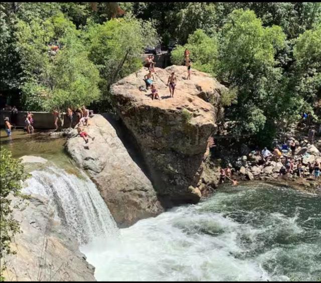 19418 Ferretti Road, Groveland CA: https://media.crmls.org/mediaz/c276aaa8-70ae-4d9c-98cb-637068d70b22.jpg