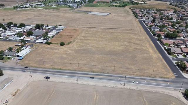 0 W Lacey, Hanford CA: https://media.crmls.org/mediaz/c276bdd9-d40d-4d80-9fbc-29bcb26626a6.jpg