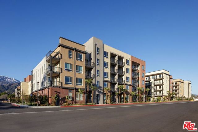 1700 Fasana Road, Duarte CA: https://media.crmls.org/mediaz/c276e512-3ddf-4b1f-9d18-0189e33e15e3.jpg