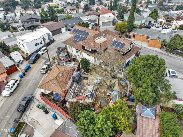 1324 Volney Drive, Los Angeles CA: https://media.crmls.org/mediaz/c277bc3d-8a1c-4569-8a4b-8d3a0df7b4e1.jpg