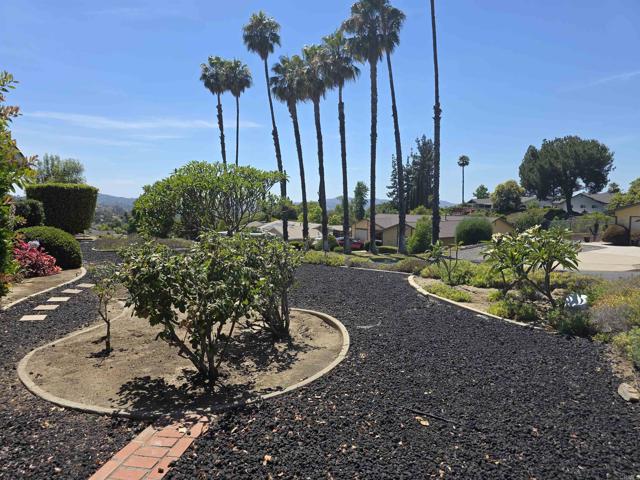 Detail Gallery Image 13 of 15 For 497 Vista Del Escuela, El Cajon,  CA 92019 - 3 Beds | 2 Baths