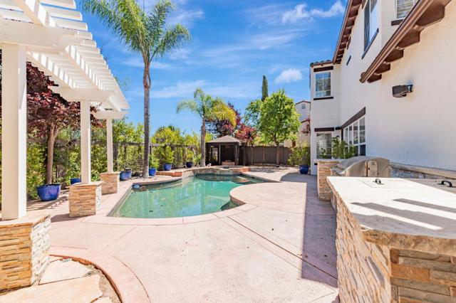 2892 Birkdale Court, Gilroy CA: https://media.crmls.org/mediaz/c2799cb8-8e32-4a3c-a1d3-16321929c4cc.jpg